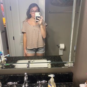 american eagle tshirt